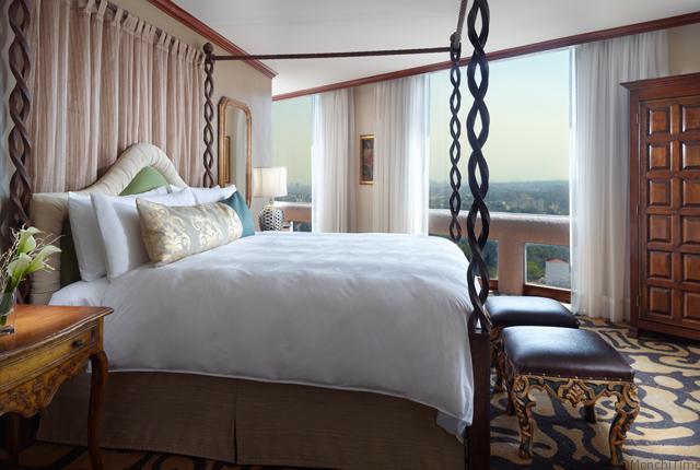 JW_MEXJW_PresidentialBedroom
