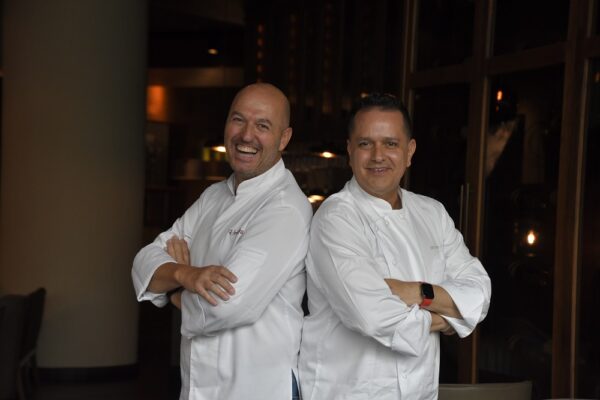 Chef Iñigo Urrechu y Chef Gerardo Rivera