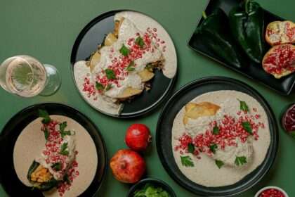 chiles en nogada tagers