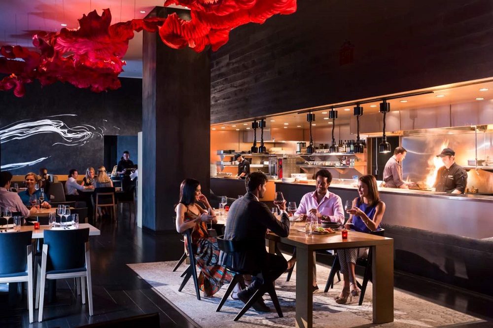 Capa_Steakhouse_Bar_180314_interior_dining_15c4f790-eca1-4e0c-98b1-fbd712507505